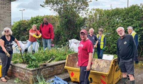 Image of volunteers at Luxford Centre